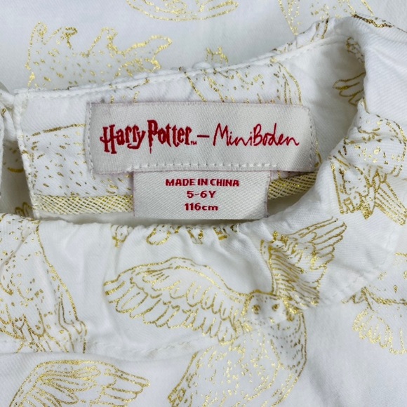Mini Boden Harry Potter Hogwarts Pets Top - Picture 10 of 11